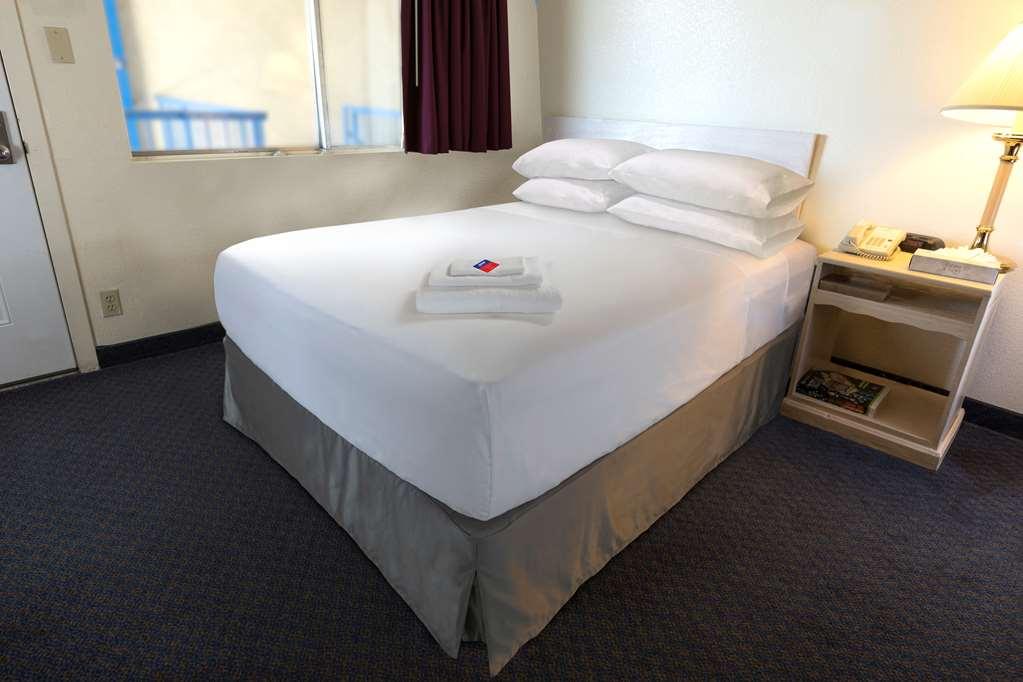 Sleep Inn & Suites ويسكونسن الوديان الغرفة الصورة